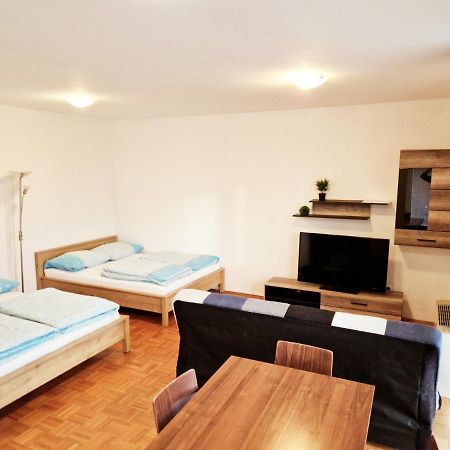 Apartments And Studios Perunika Moravske-Toplice Exterior foto