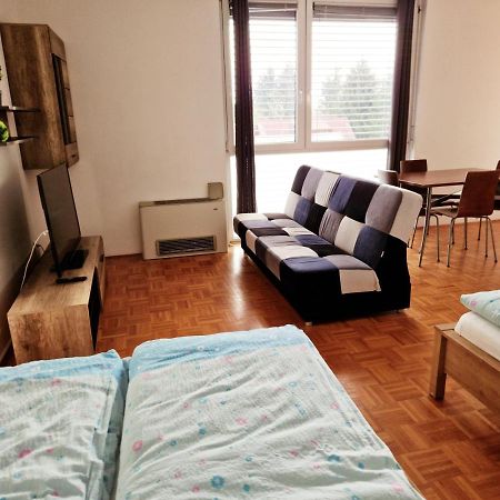 Apartments And Studios Perunika Moravske-Toplice Exterior foto