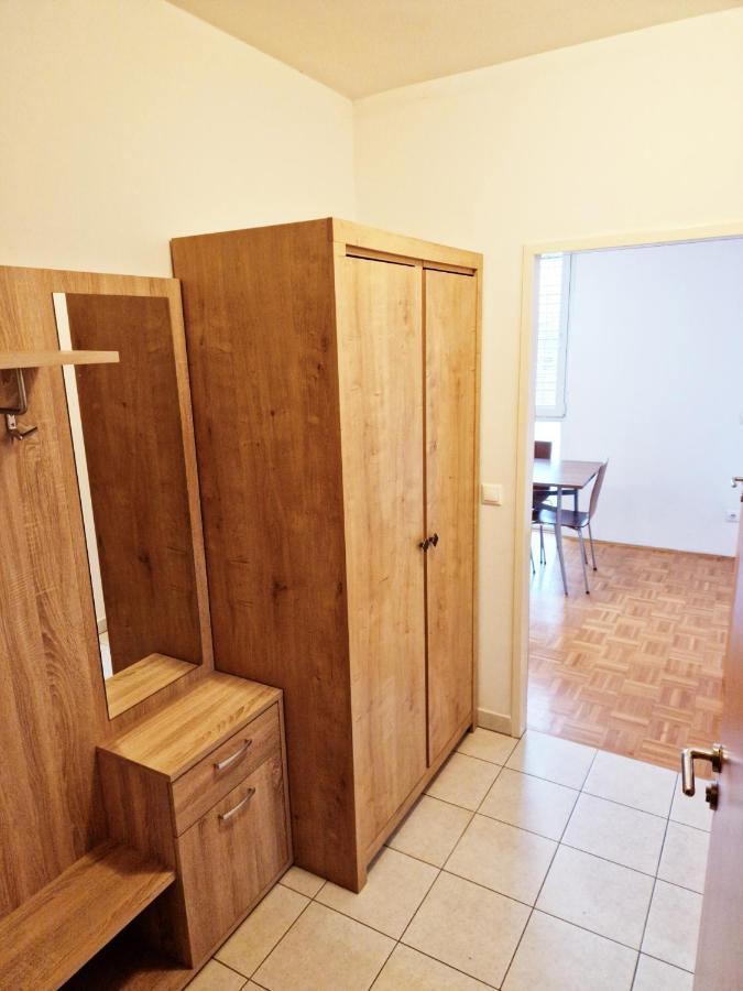 Apartments And Studios Perunika Moravske-Toplice Exterior foto